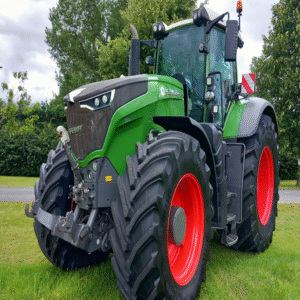 1050 Fendt tractor